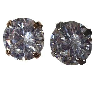 Elegant Round Cut Cubic Zirconia Stud Earrings Gold Silver Tone Posts